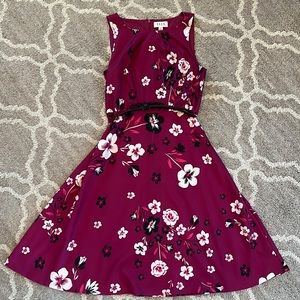 Elle Pink Floral Dress w/ Belt Size M